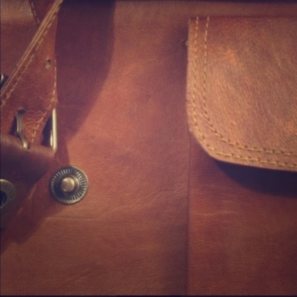 GRUNTLUXURY Handmade Leather Briefcase - Picture 4 of 5